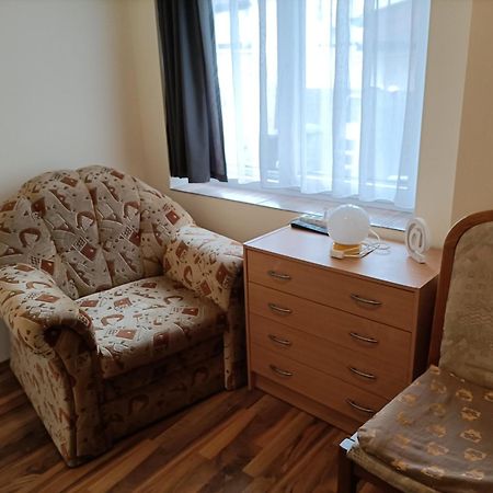 Start Apartmanok Печ Экстерьер фото