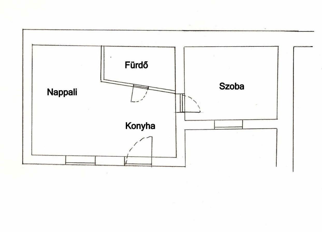 Start Apartmanok Печ Экстерьер фото